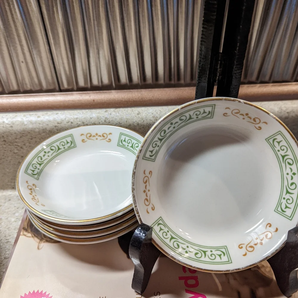 Vintage Homer Laughlin Small Bowls B03 - Picture 2 of 3